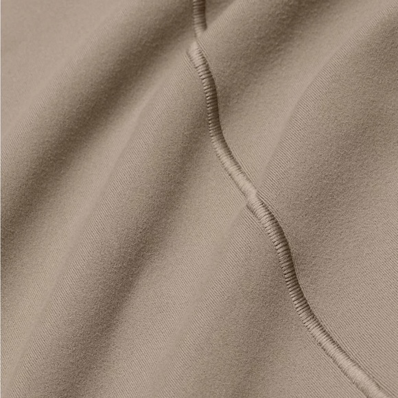 NWT Aritzia TnAction Hero Jumpsuit - Picture 10 of 10